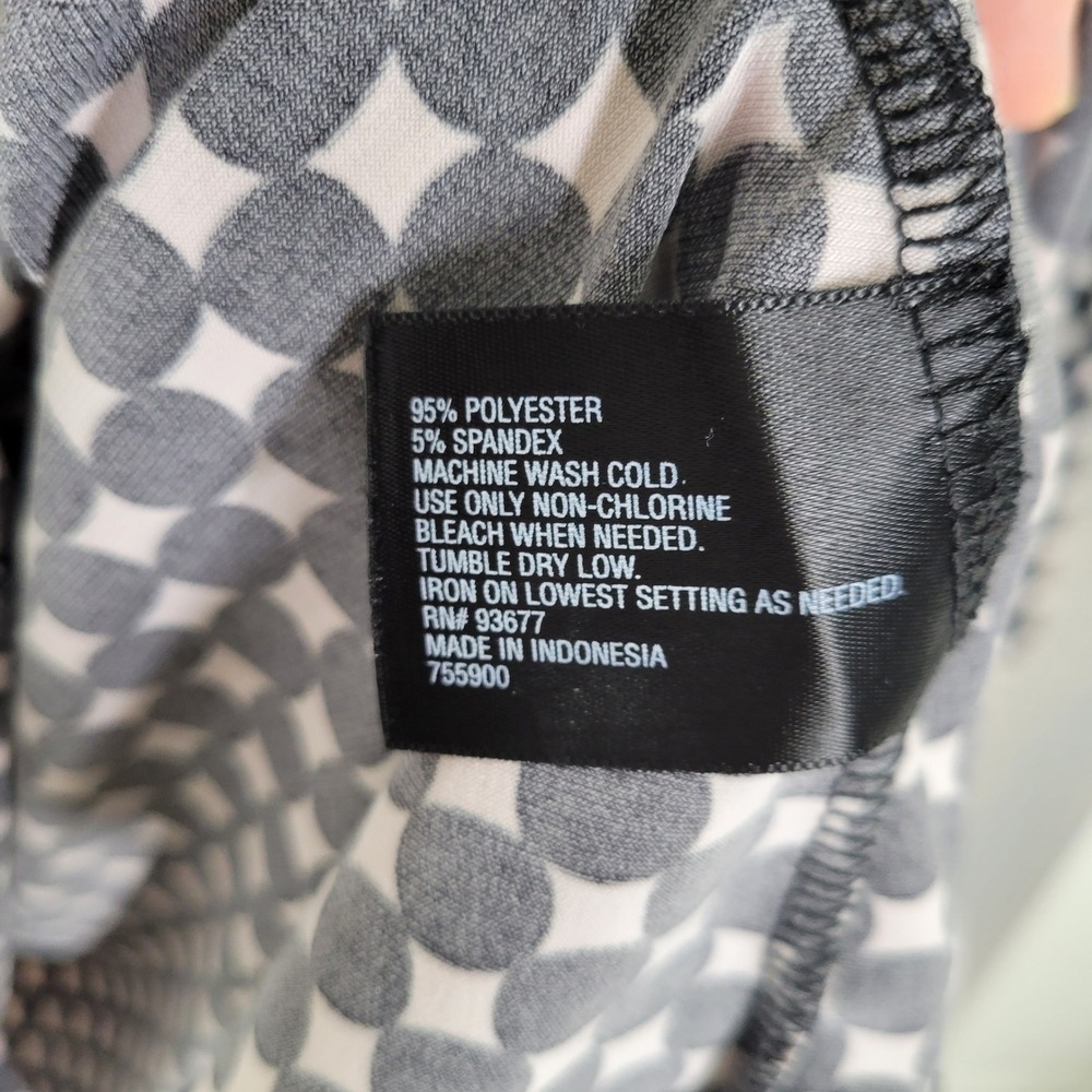 Worthington Blouse Womens 2X Black White Geometric Cowl Neck Ruched 3/4 Sleeve - Picture 8 of 8